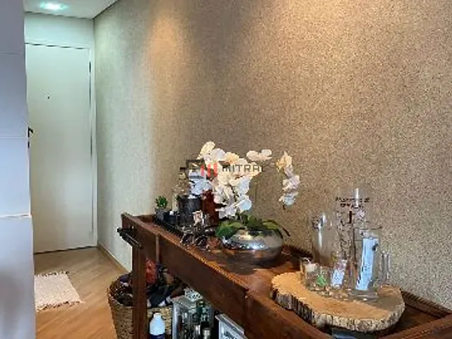 Apartamento 3 quartos e 1 banheiro, à venda, no bairro Vale dos Tucanos em Londrina