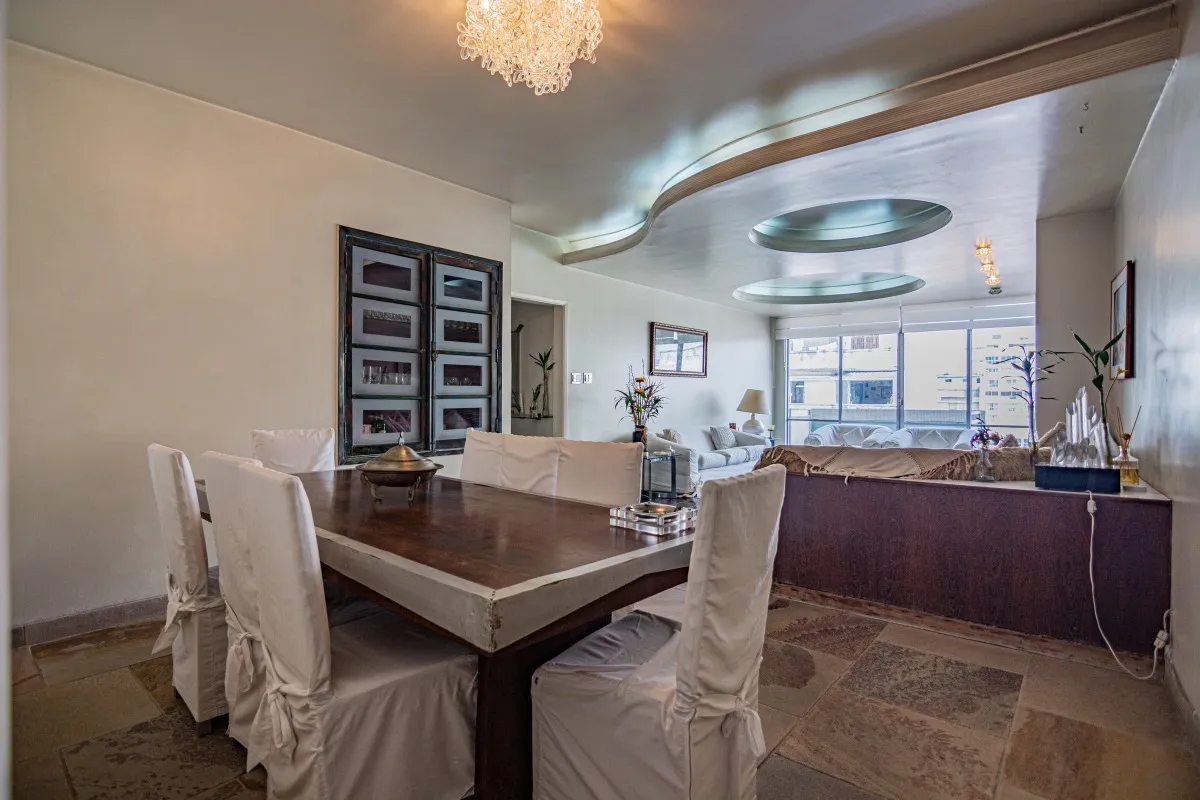 Apartamento para venda em Bom Retiro com 3 quartos, sendo 1 suíte, 178m²