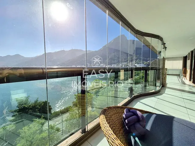Apartamento 3 quartos e 5 banheiros, à venda, no bairro Lagoa em Rio de Janeiro