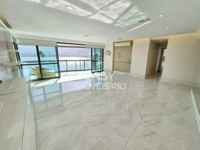 Apartamento 3 quartos e 5 banheiros, à venda, no bairro Lagoa em Rio de Janeiro