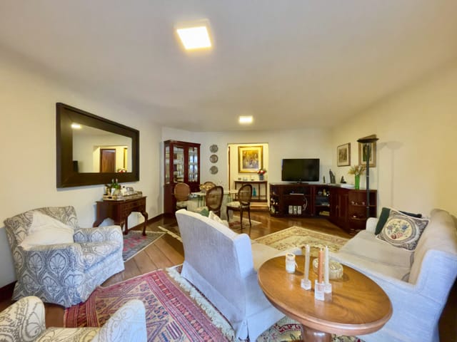 Foto do Apartamento - Apartamento para venda em Moema com 4 quartos, sendo 2 suítes , 142m² | Correteria Imóveis