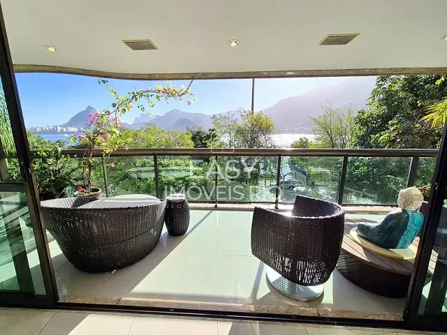 Apartamento 3 quartos e 5 banheiros, à venda, no bairro Lagoa em Rio de Janeiro