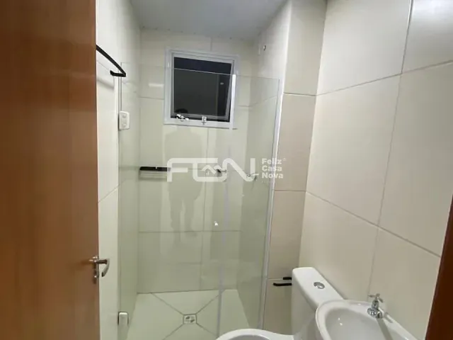 Apartamento 2 quartos e 1 banheiro, à venda, no bairro Jardim Limoeiro em Camaçari