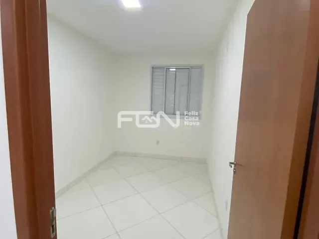Apartamento 2 quartos e 1 banheiro, à venda, no bairro Jardim Limoeiro em Camaçari