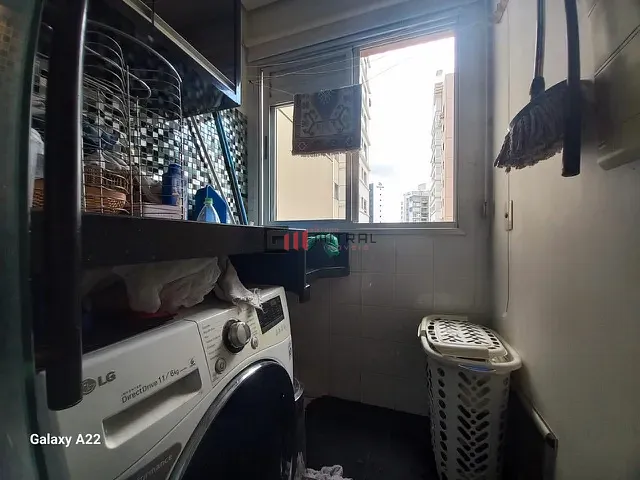 Apartamento 2 quartos e 2 banheiros, à venda, no bairro Gleba Fazenda Palhano em Londrina