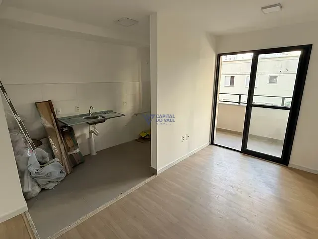 Apartamento 2 quartos e 2 banheiros, para alugar, no bairro Jardim das Indústrias em São José dos Campos