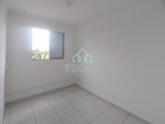 Apartamento 2 quartos e 1 banheiro, para alugar, no bairro Parque São Cristóvão em Taubaté