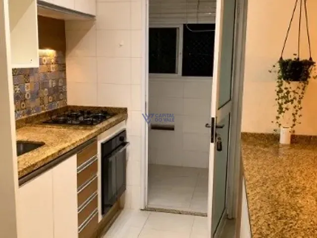 Apartamento 2 quartos e 1 banheiro, à venda, no bairro Jardim Copacabana em São José dos Campos