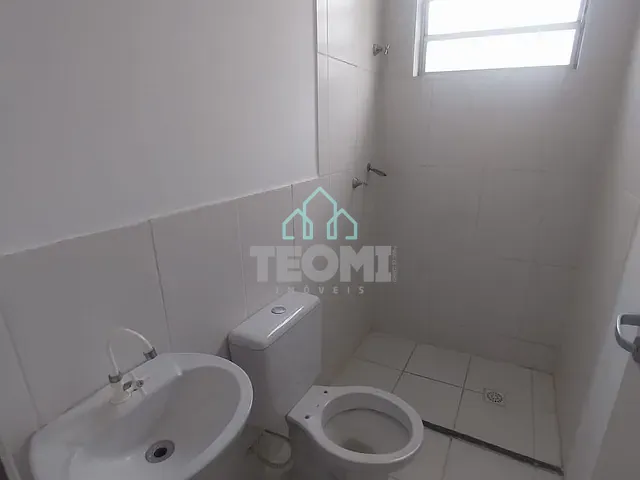 Apartamento 2 quartos e 1 banheiro, para alugar, no bairro Parque São Cristóvão em Taubaté