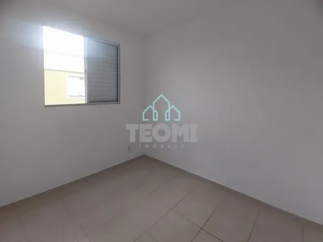 Apartamento 2 quartos e 1 banheiro, para alugar, no bairro Parque São Cristóvão em Taubaté