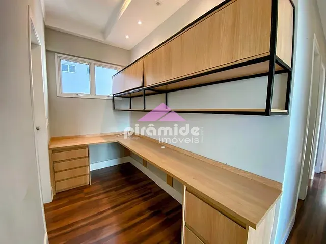 Apartamento 4 quartos e 3 banheiros, à venda, no bairro Jardim das Indústrias em São José dos Campos