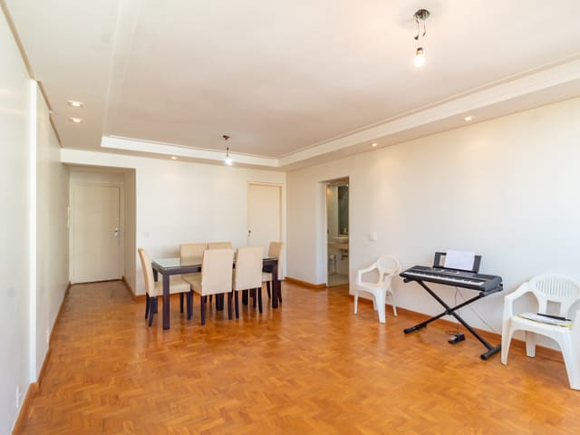 Foto do Apartamento - Apartamento para venda em Moema com 3 quartos, sendo 1 suíte , 116m² | Correteria Imóveis