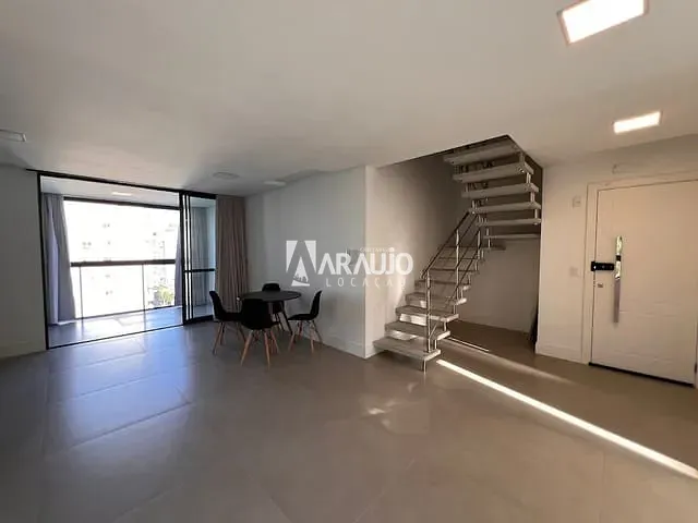 Apartamento 3 quartos e 1 banheiro, para alugar, no bairro Praia Brava de Itajaí em Itajaí