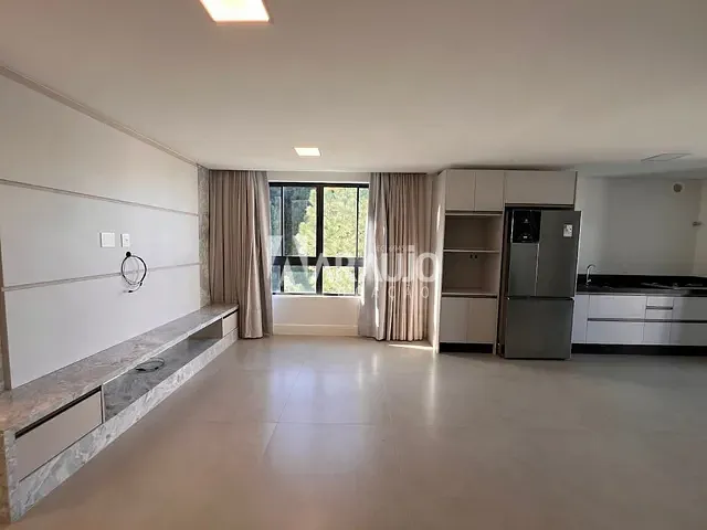 Apartamento 3 quartos e 1 banheiro, para alugar, no bairro Praia Brava de Itajaí em Itajaí