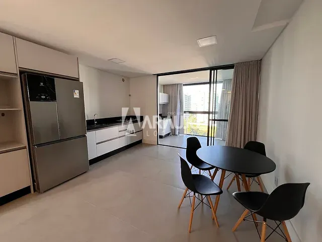 Apartamento 3 quartos e 1 banheiro, para alugar, no bairro Praia Brava de Itajaí em Itajaí
