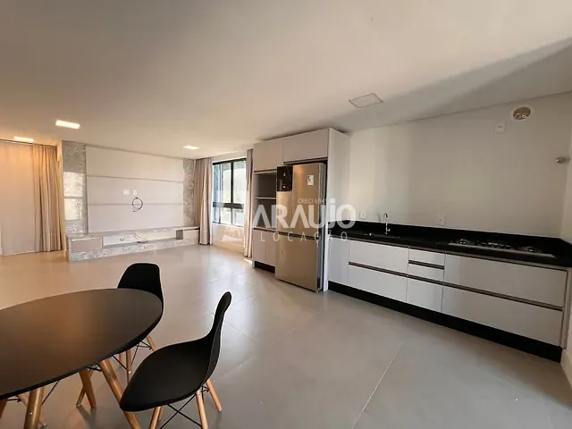 Apartamento 3 quartos e 1 banheiro, para alugar, no bairro Praia Brava de Itajaí em Itajaí