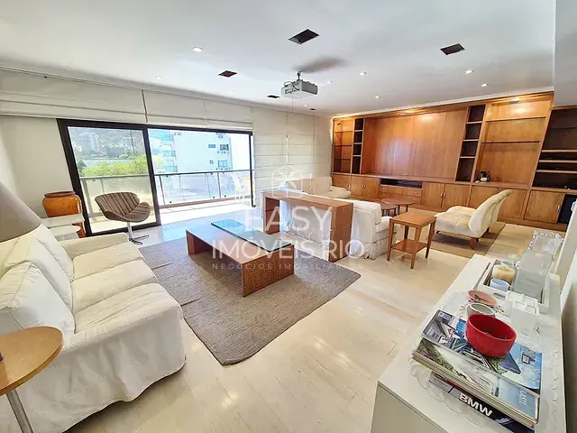 Apartamento 4 quartos e 5 banheiros, à venda, no bairro Lagoa em Rio de Janeiro