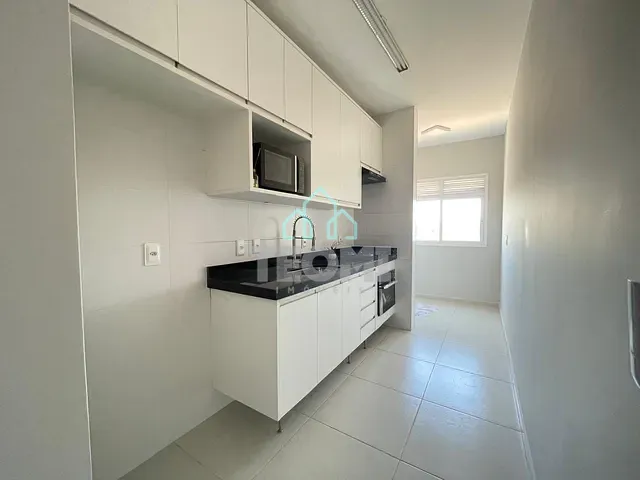 Apartamento 2 quartos e 2 banheiros, à venda, no bairro Vila São José em Taubaté