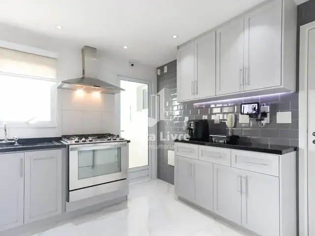 Apartamento com 159m² 4 quartos e 3 banheiros, à venda, no bairro Água Branca em São Paulo