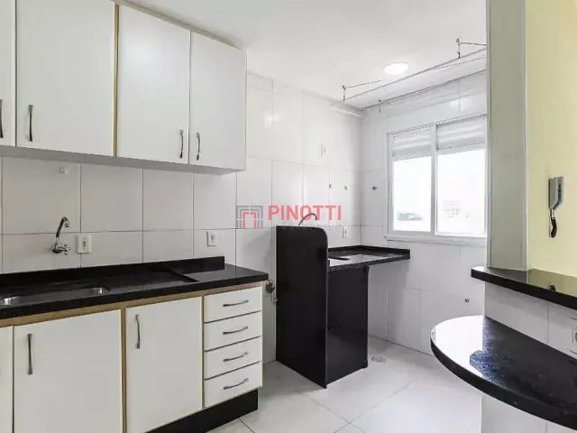 Apartamento 2 quartos e 1 banheiro, para alugar, no bairro Santa Terezinha em São Bernardo do Campo
