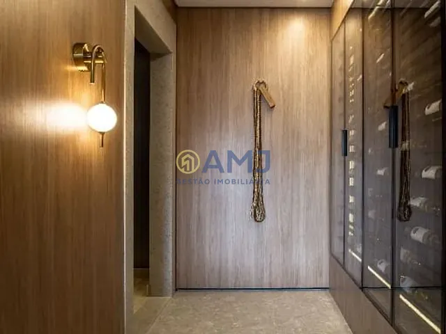 Apartamento 3 quartos e 4 banheiros, à venda, no bairro Setor Bueno em Goiânia