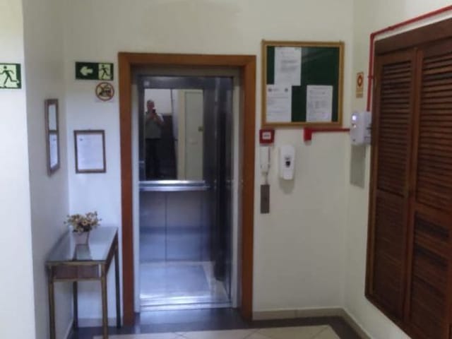 Apartamento 1 quarto e 1 banheiro, à venda, no bairro Sagrada Família em Caxias do Sul