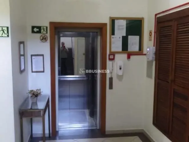 Apartamento 1 quarto e 1 banheiro, à venda, no bairro Sagrada Família em Caxias do Sul