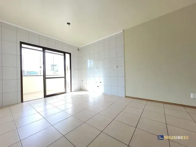 Apartamento 2 quartos e 2 banheiros, à venda, no bairro Sagrada Família em Caxias do Sul