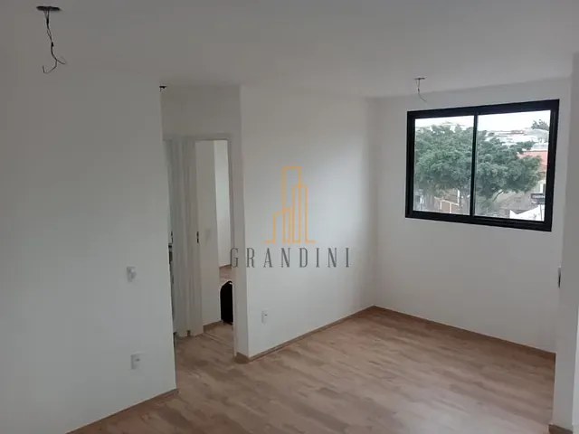 Apartamento 2 quartos e 1 banheiro, à venda, no bairro Santa Maria em Santo André