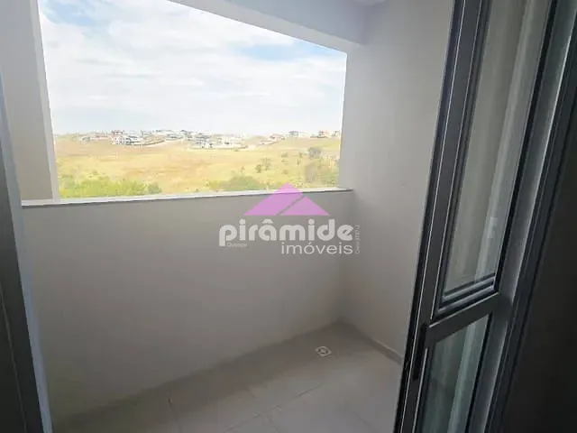 Apartamento 2 quartos e 2 banheiros, à venda, no bairro Urbanova em São José dos Campos