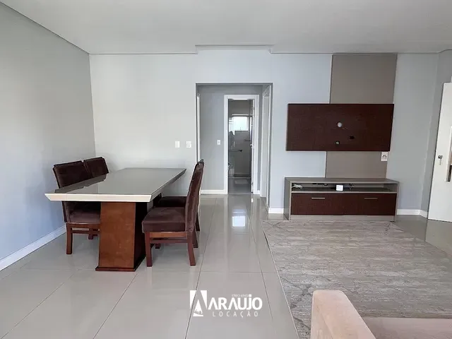Apartamento com 140m² 2 quartos e 1 banheiro, para alugar, no bairro Pioneiros em Balneário Camboriú