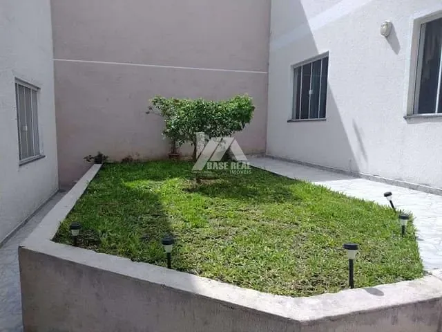 Apartamento com 90m² 2 quartos e 1 banheiro, à venda, no bairro Uvaranas em Ponta Grossa
