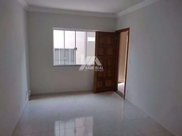Apartamento com 90m² 2 quartos e 1 banheiro, à venda, no bairro Uvaranas em Ponta Grossa