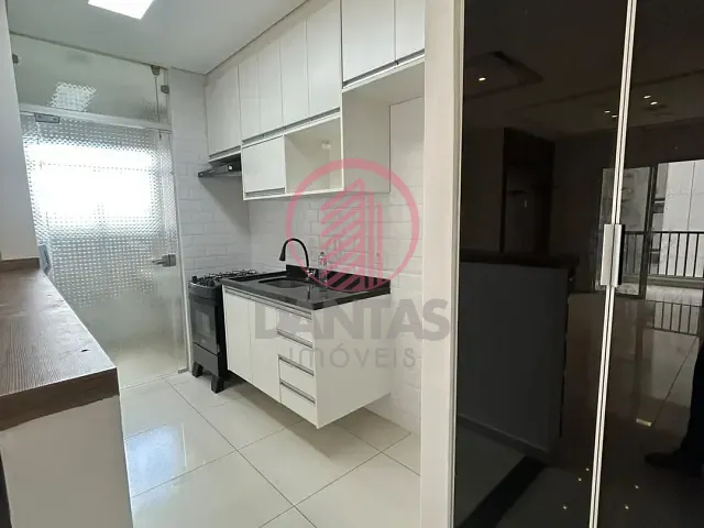 Apartamento com 74m² 3 quartos e 2 banheiros, para alugar, no bairro Umuarama em Osasco