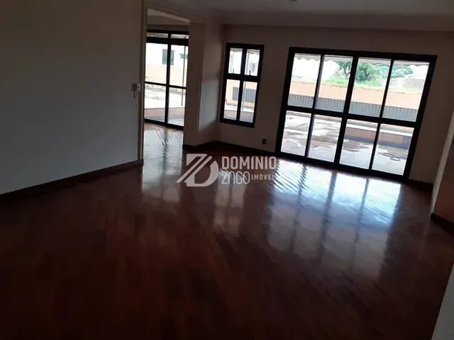 Apartamento com 268m² 3 quartos e 4 banheiros, à venda, no bairro Mercês em Uberaba