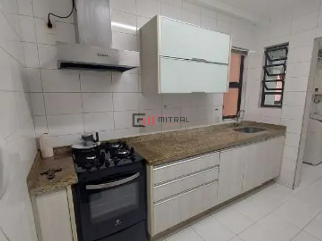 Apartamento 3 quartos e 4 banheiros, à venda, no bairro Centro em Londrina