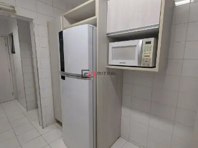 Apartamento 3 quartos e 4 banheiros, à venda, no bairro Centro em Londrina