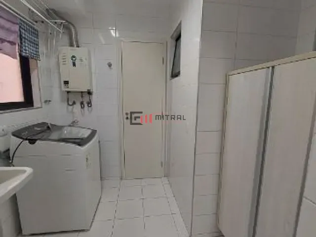 Apartamento 3 quartos e 4 banheiros, à venda, no bairro Centro em Londrina