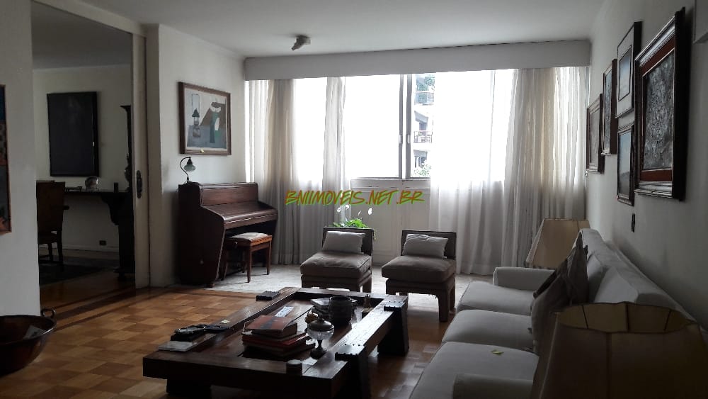 Apartamento, 3 quartos, 240 m² - Foto 2