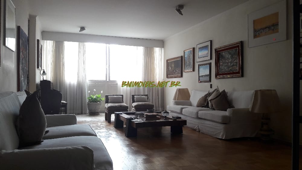 Apartamento, 3 quartos, 240 m² - Foto 1