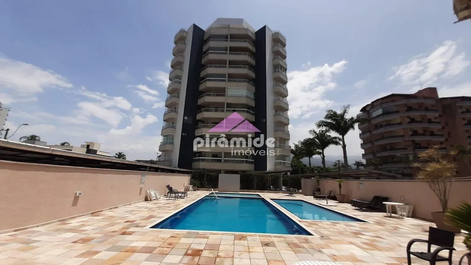 Apartamento, 4 quartos, 198 m² - Foto 1