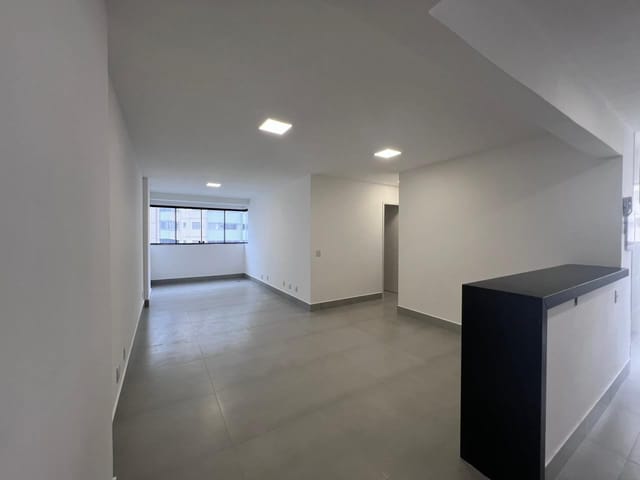 Foto do Apartamento - Apartamento à venda 3 quartos no Edifício Lago das Brisas no  Setor Bueno Goiânia GO. | Home Gyn Imóveis Ltda
