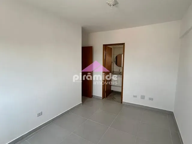 Apartamento 2 quartos e 2 banheiros, para alugar, no bairro Jardim Oriente em São José dos Campos