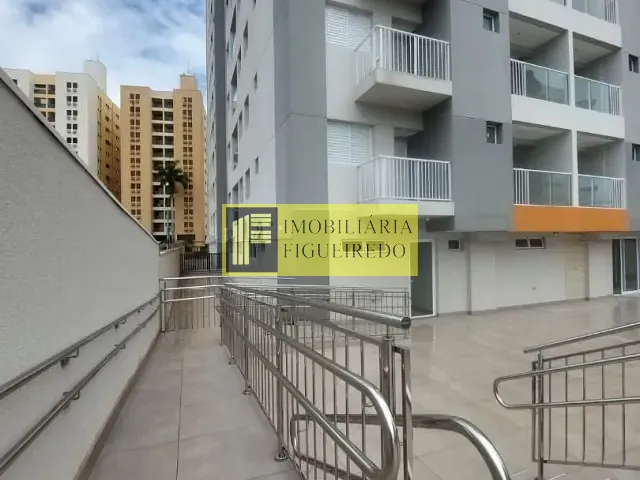Apartamento com 70m² 2 quartos e 2 banheiros, para alugar, no bairro Centro em São José do Rio Preto