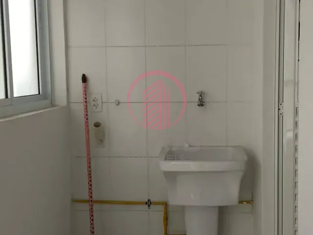 Apartamento com 47m² 2 quartos e 1 banheiro, à venda, no bairro Padroeira em Osasco