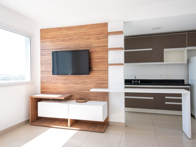 Apartamento com 74m² 3 quartos e 2 banheiros, à venda ou para alugar, no bairro Areal em Pelotas