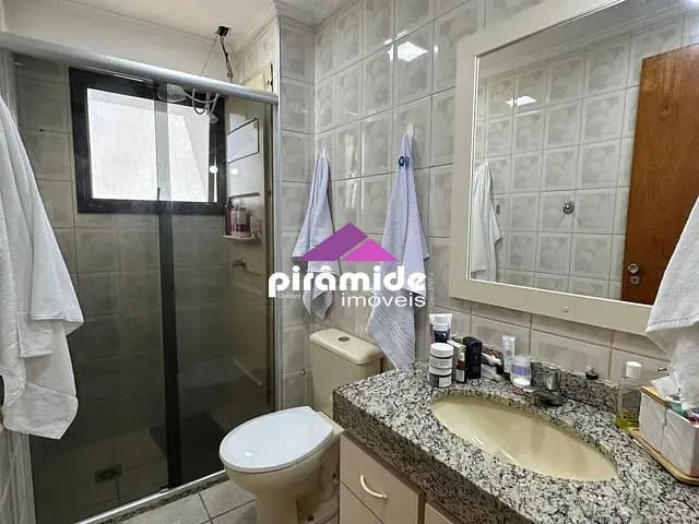 Apartamento 2 quartos e 1 banheiro, para alugar, no bairro Jardim Aquarius em São José dos Campos