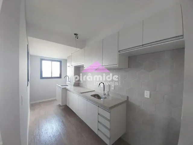 Apartamento com 55m² 2 quartos e 1 banheiro, à venda ou para alugar, no bairro Parque Industrial em São José dos Campos