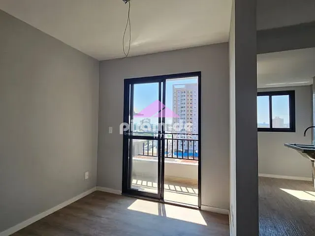 Apartamento com 55m² 2 quartos e 1 banheiro, à venda ou para alugar, no bairro Parque Industrial em São José dos Campos