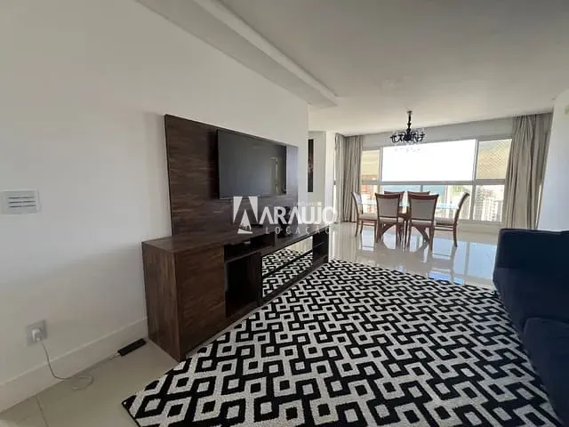 Apartamento 3 quartos e 1 banheiro, para alugar, no bairro Centro em Balneário Camboriú